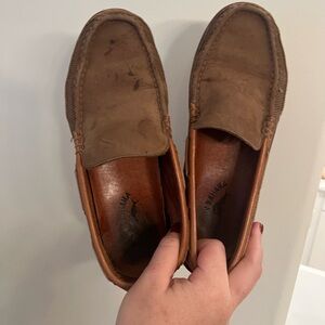 Tommy bahama 9.5 tan/olive slip on shoes. See pics for wear.